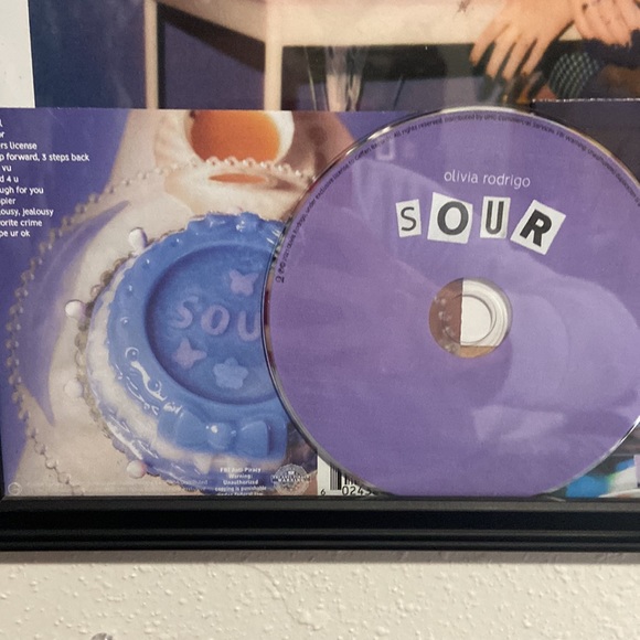 Autographed Olivia Rodrigo Target Exclusive Poster and CD - Picture 3 of 5